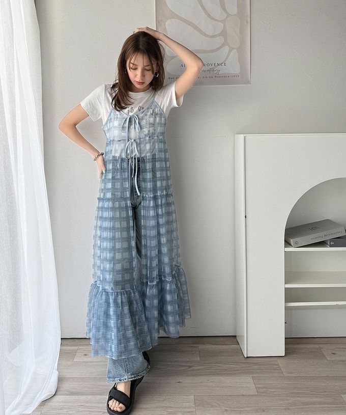 日本 Classical Elf - 絕美透膚格紋細肩帶薄紗罩衫-黑