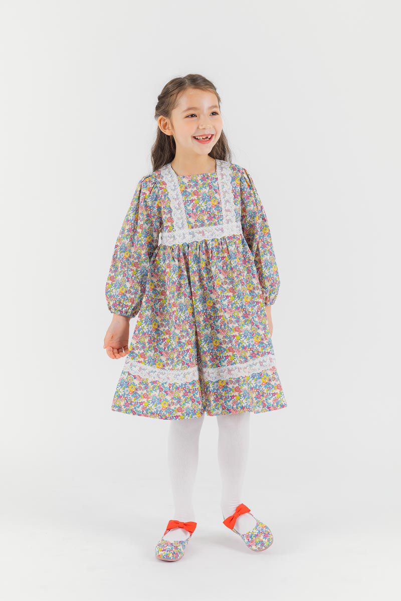 韓國 OZKIZ - 蕾絲裝飾彩色花園長袖洋裝