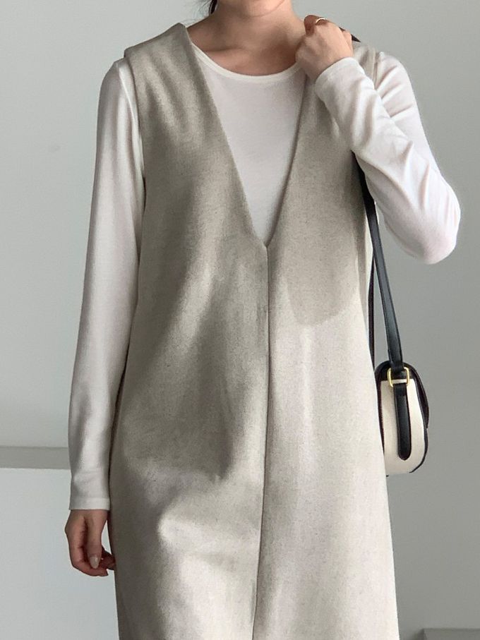 韓國女裝連線 - 簡約V字混羊毛側開連身洋裝-燕麥杏 (FREE)