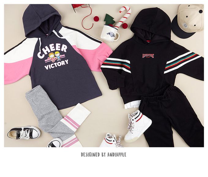 韓國 AndiApple - 冒險字印假兩件內刷毛連帽套裝-黑