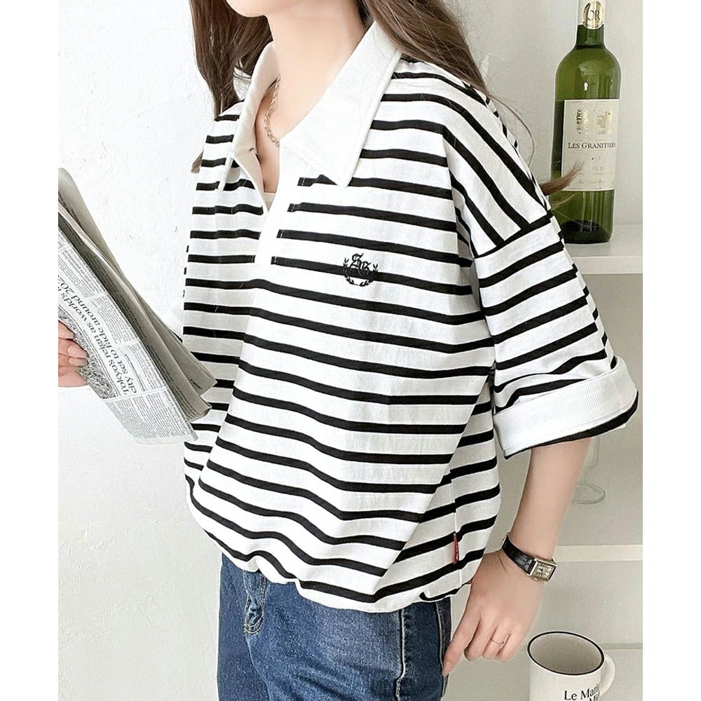 Java 顯瘦領率性五分袖上衣-白底黑條紋