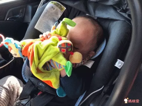 媽咪愛獨家滿額贈！♚ Winfun 嬰幼兒安撫玩具