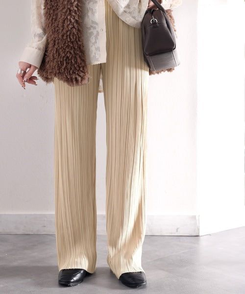 日本 Classical Elf - 光澤感細褶垂墜感長褲-焦糖棕