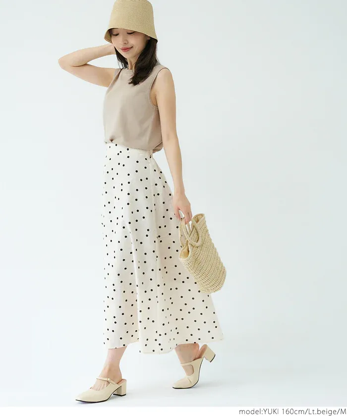 日本 COCA - 嫘縈混涼爽彈性無袖上衣-淺藍