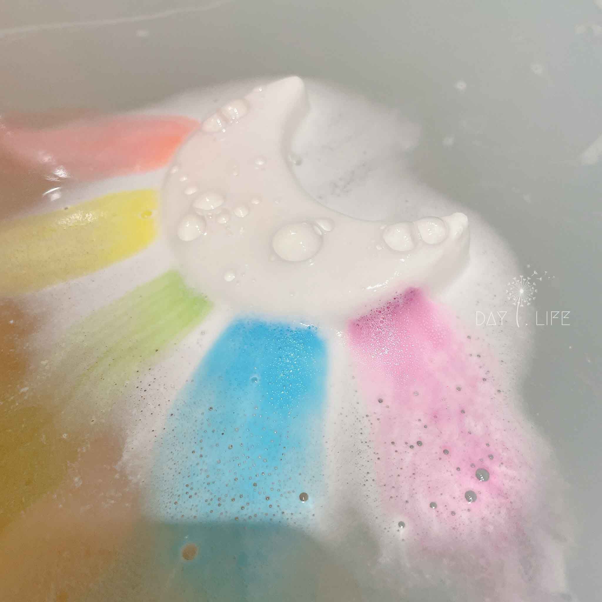 玩玩 Play - 韓國 I'm BOMB彩虹天堂沐浴汽泡球-愛心-約重120g