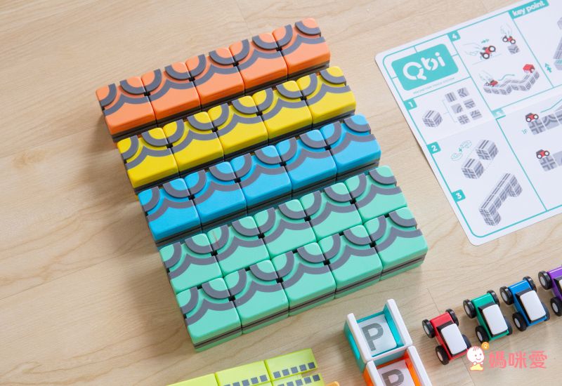 Qbi - 益智磁吸軌道玩具-成長探索系列-兒童同樂組-[獨家送]經典方塊4入擴充包(顏色隨機)