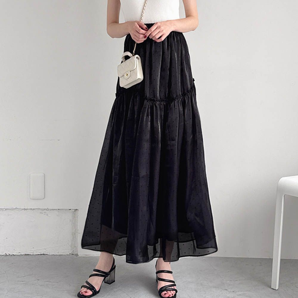光澤圓點歐根紗分層飄逸長裙-黑 (F)