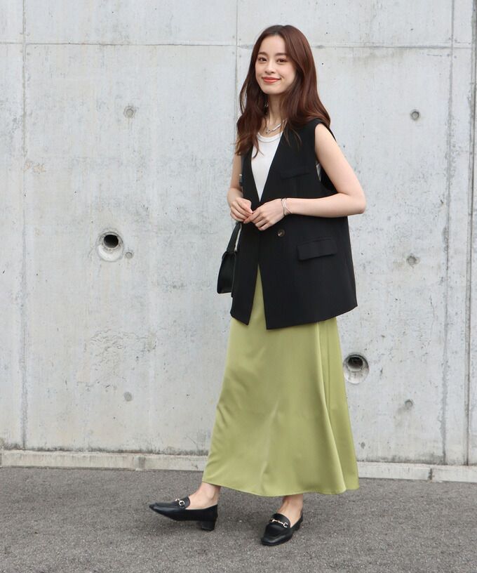 日本 BLUE EAST - 百搭率性西裝背心-黑