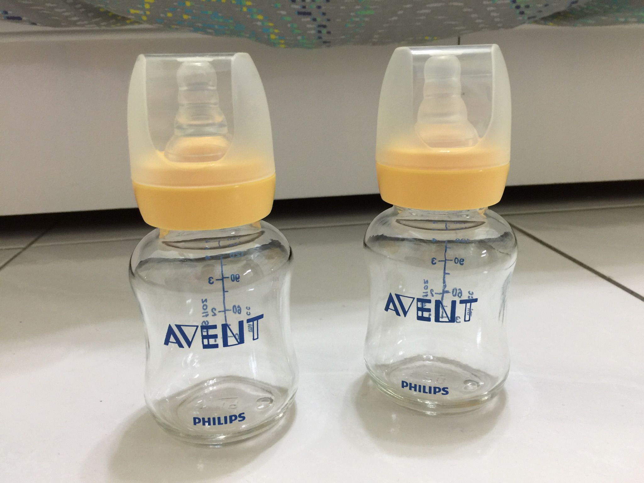 AVENT 新安怡 標準口徑弧形玻璃奶瓶120ml