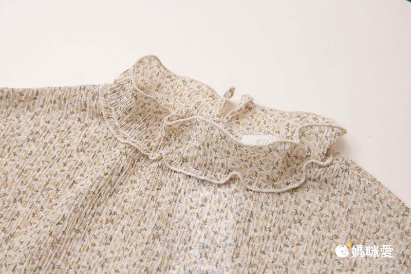 日本 ehka sopo - 百搭木耳滾邊短袖上衣-明亮粉