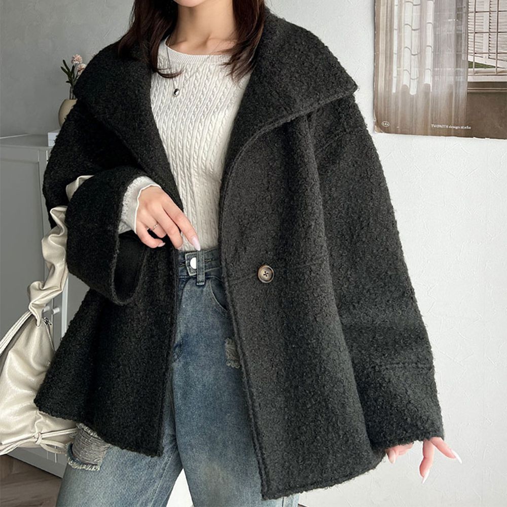 玳帽扣時尚立領廓形毛絨大衣-炭灰