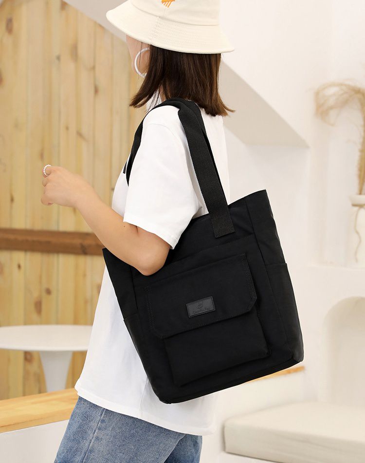 防潑水百搭單肩手提包-深藍色 (32x12x27cm)