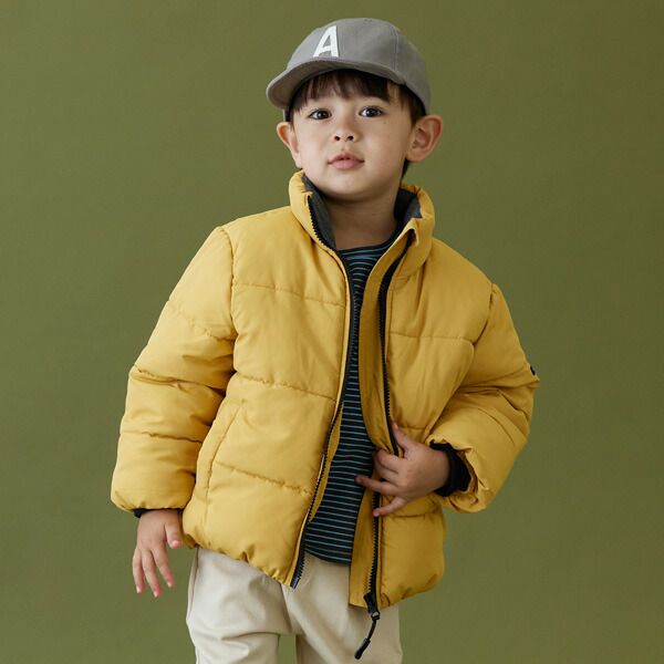 日本 petit main - 潑水加工 蓬鬆保暖鋪棉外套-深藍小花