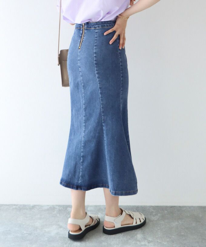 日本 BLUE EAST - 質感丹寧修身魚尾裙-深藍