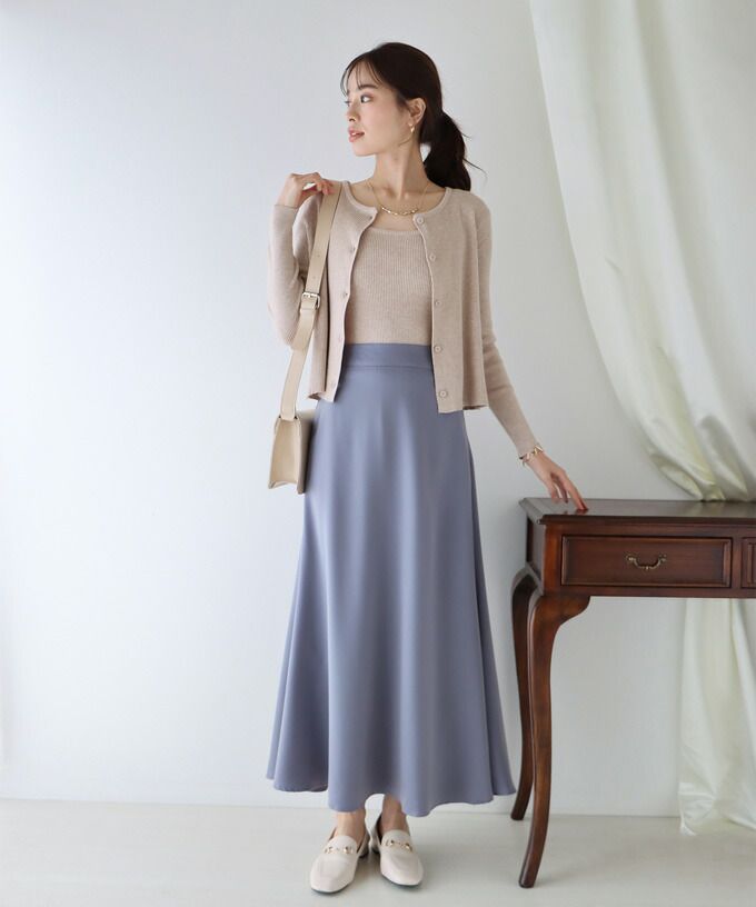 日本 BLUE EAST - 定番熱銷 甜美剪裁長裙-灰米