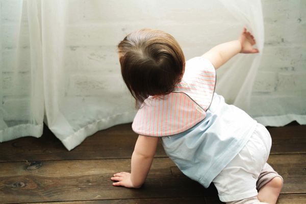 MARLMARL - 微笑圍兜兜-啾啾玩具系列-WOOHOO! (脖圍25-28cm)