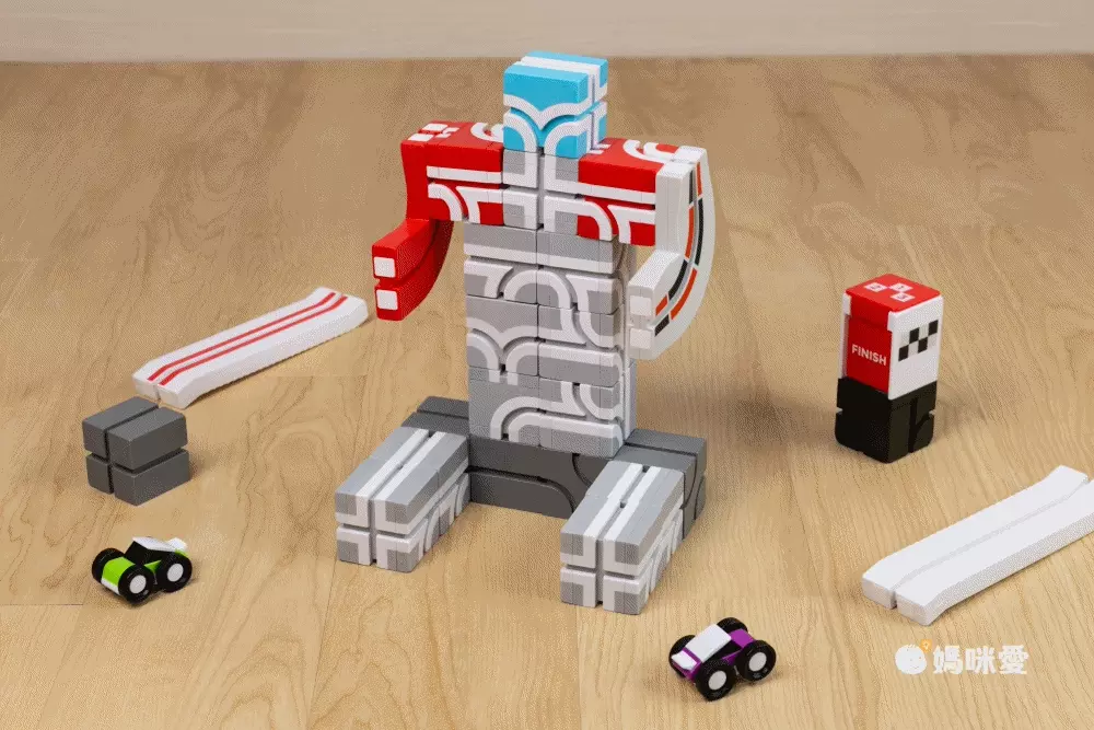 募資突破2400萬【Qbi】益智磁吸軌道積木玩具