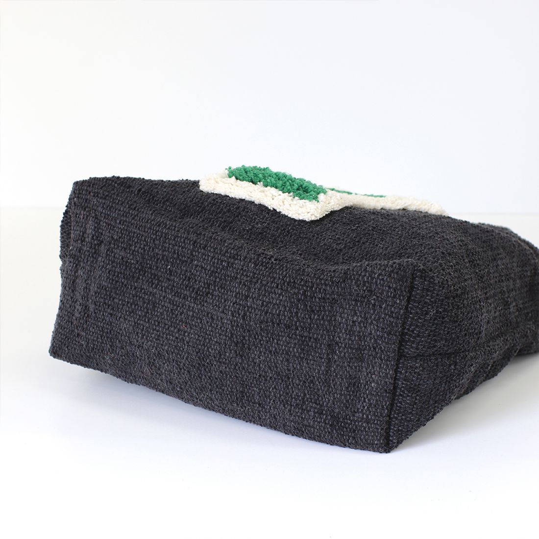 日本 TOMO - 毛茸茸英文字母刺繡帆布包-S-暖黃 (29×21×D10cm)