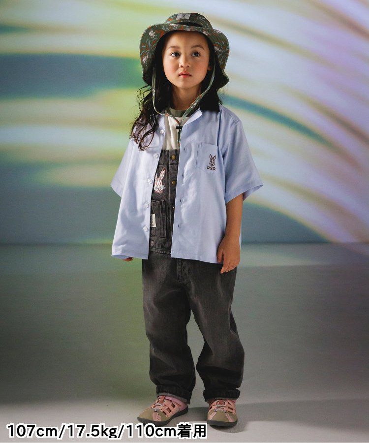 日本 BREEZE - 聯名款 露營風刺繡印花短袖襯衫-軍綠