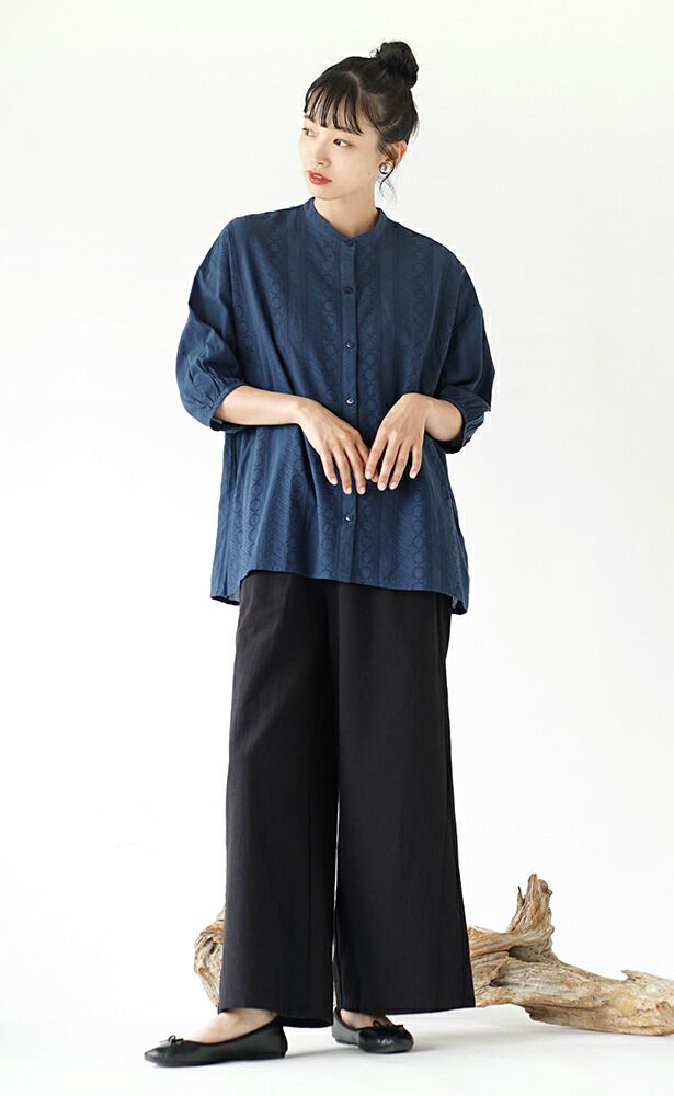 日本 zootie - 100%棉 優雅雕花圓領長袖襯衫-海軍藍