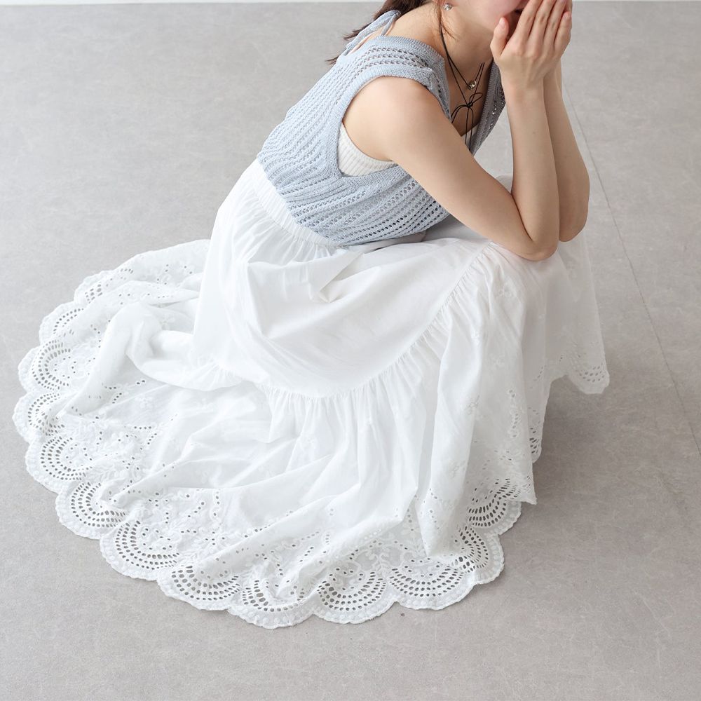 100%棉 下擺鏤空雕花柔美長裙-白