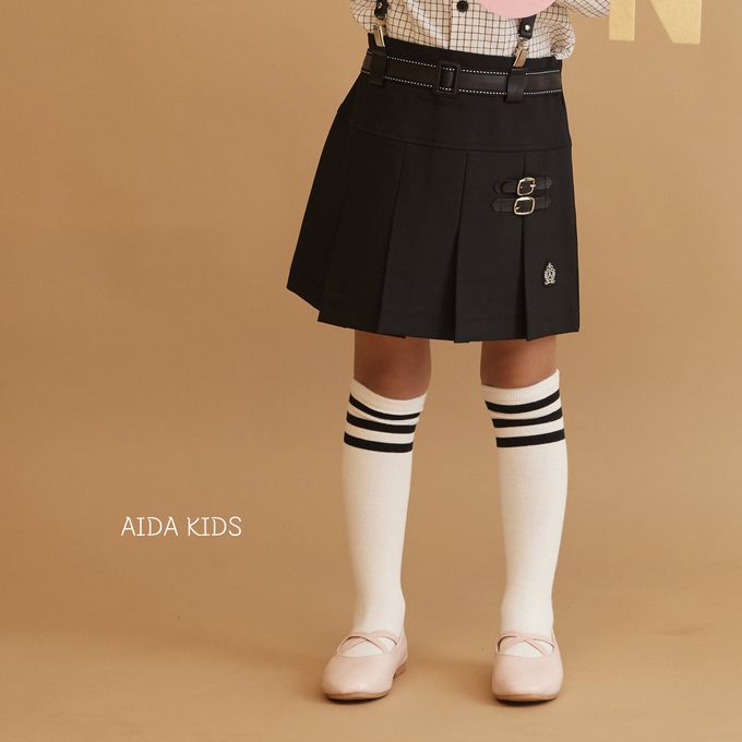 韓國 AIDA - 率性裝飾側拉鍊抓褶短裙-黑