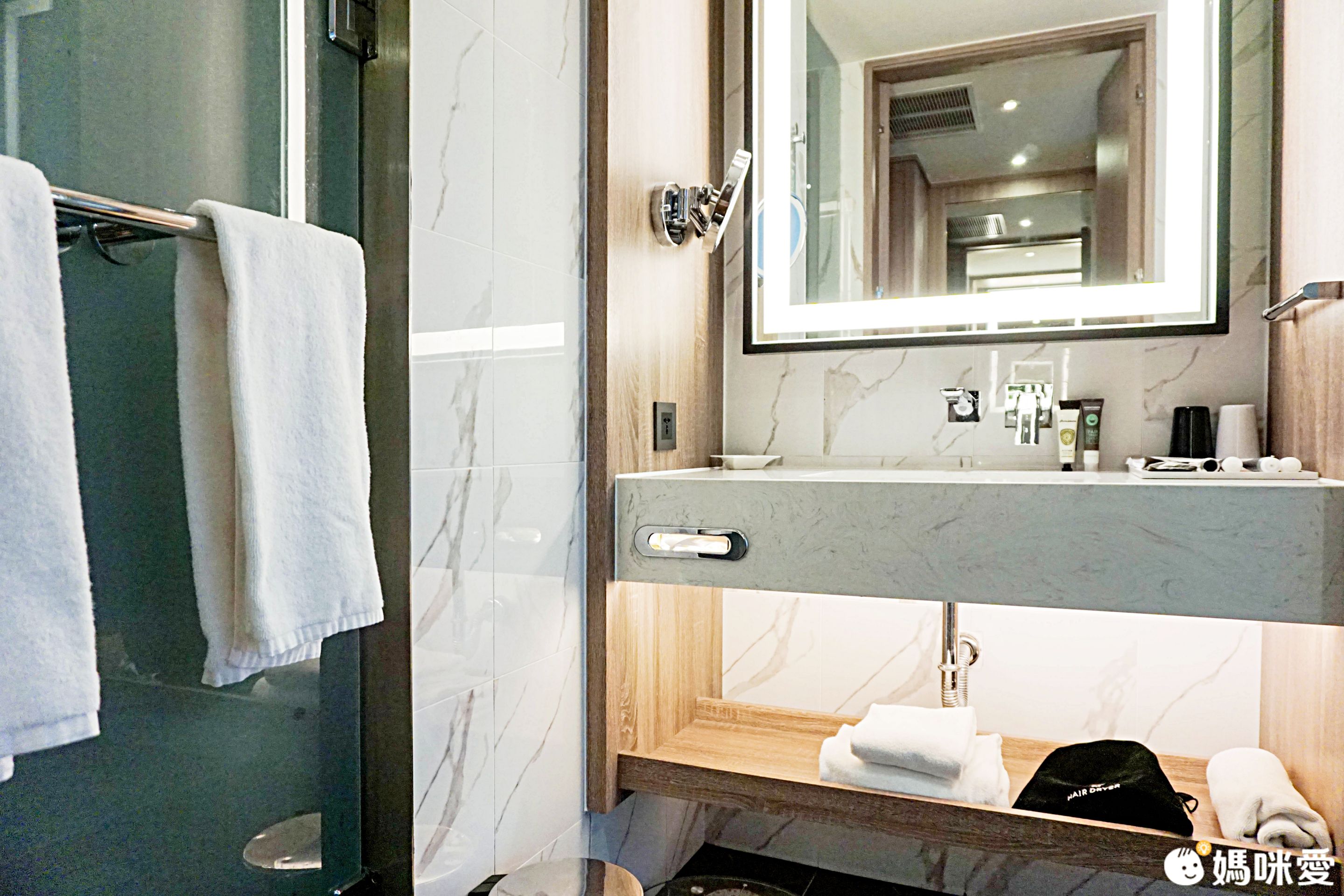 飛機控必追✈【台北諾富特華航桃園機場】二大一小一幼