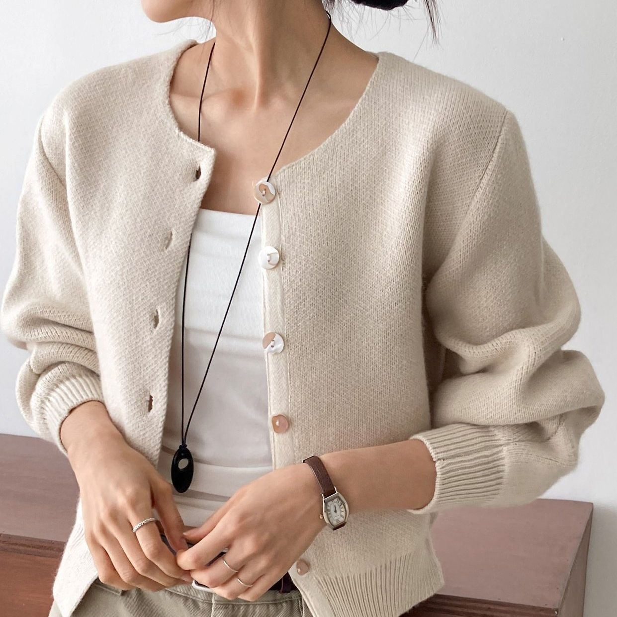 【活動倒數中】平價羊毛針織外套。柔軟不刺膚，做工細緻、版型設計佳，外出好搭配！