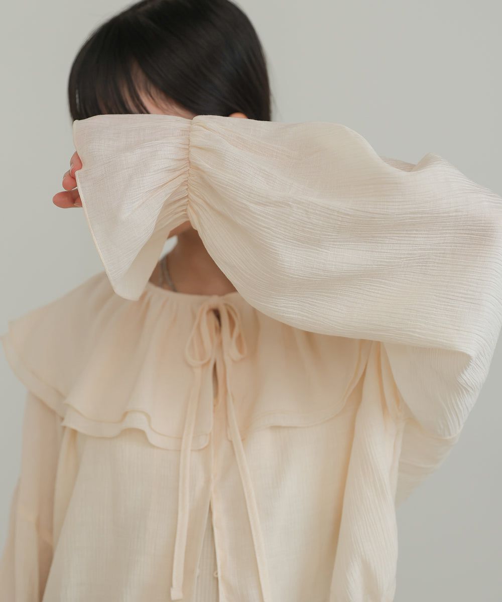 日本 Bab - 浪漫荷葉層次糖果袖襯衫-淺灰