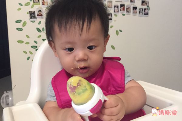 美國OXO tot 寶寶咬好滋味奶嘴