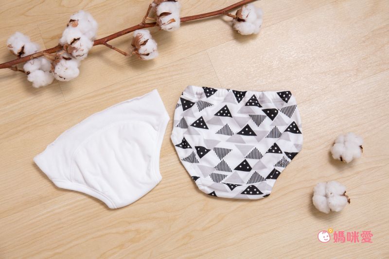 限時降價！【戒尿布神器】日本Chuckle Baby學習褲