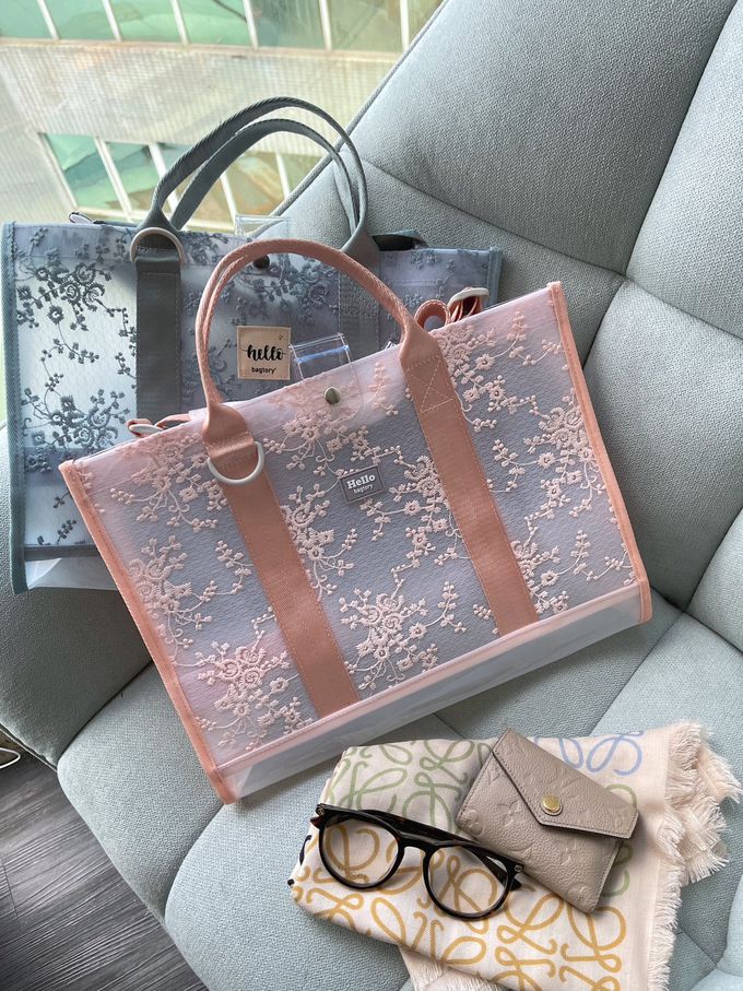 香港百寶袋王 Bagtory HK - 2023限量特別版蕾絲款手挽袋-時尚灰蕾絲