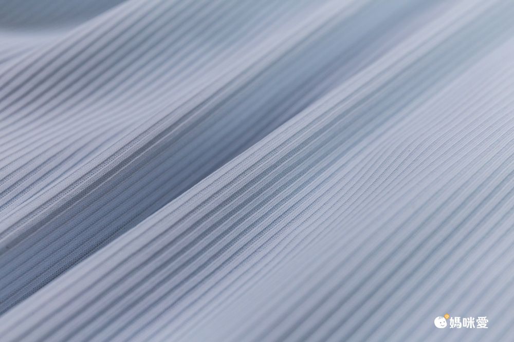 UPF50+冰絲涼感立體兒童防曬外套-兔子-粉色