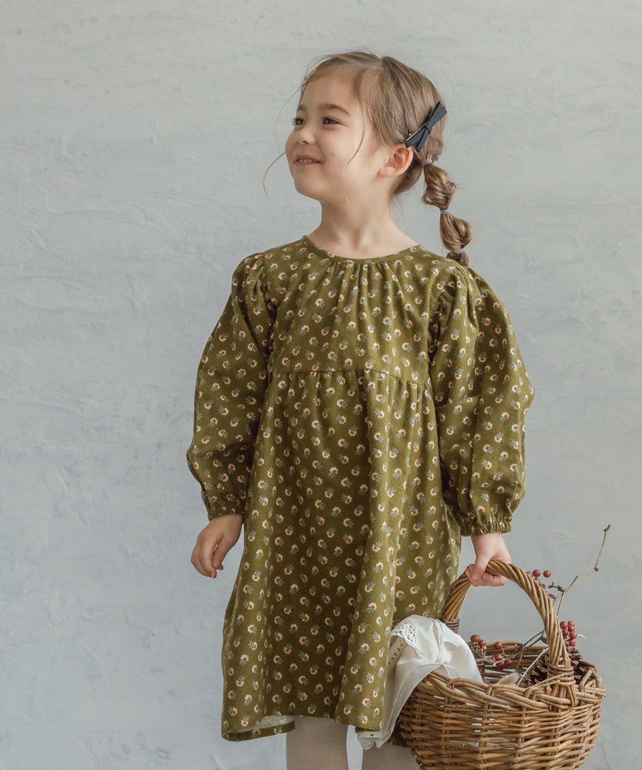 日本 PAIRMANON - 文藝氣息碎花澎澎袖洋裝-粉膚