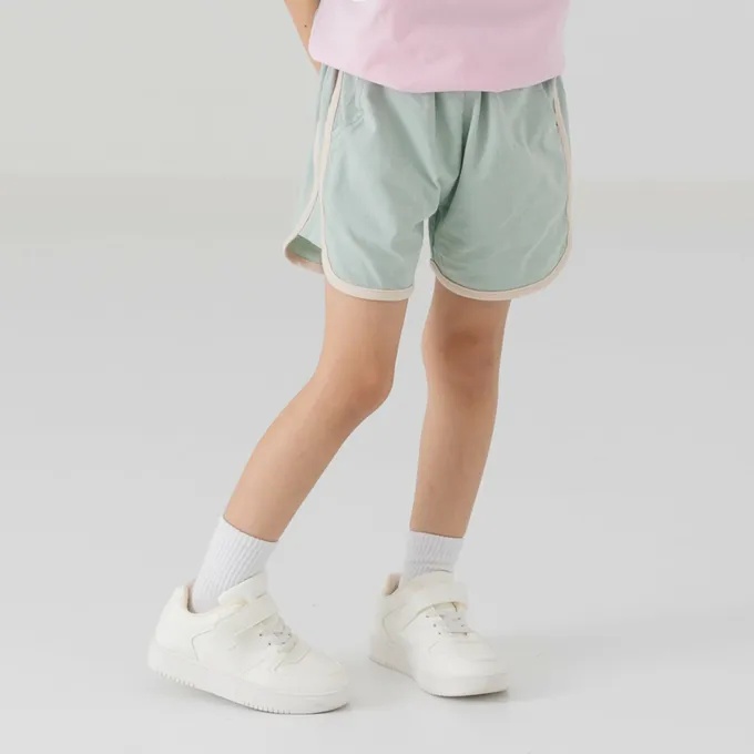 日本 Chil2 - 純棉運動風俏皮滾邊短褲-薄荷綠