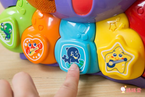 媽咪洗澡神助手♡【英國Vtech ✖ 加拿大MARCUS】歡樂聲光洗澡玩具♡泡泡章魚邊洗澡邊唱歌