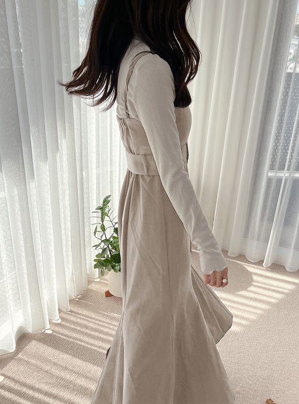 日本 GRL - 桃心領收腰魚尾吊帶裙(附腰帶)-黑