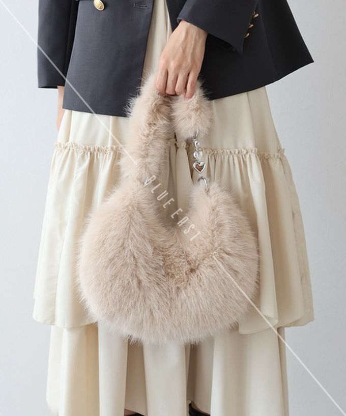 日本 BLUE EAST - 心型鏈條夢幻毛絨手提包-咖啡