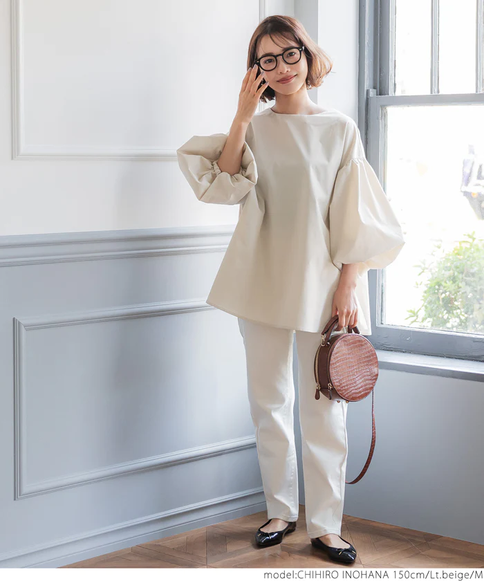 日本 COCA - 經典浪漫圓領澎澎袖上衣-米白