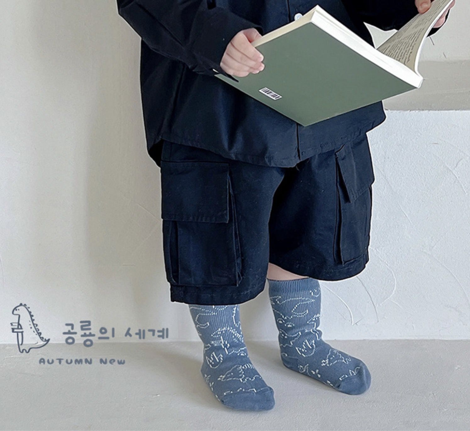 love, charlotte - 塗鴉風恐龍中筒精梳棉襪-3 雙一組