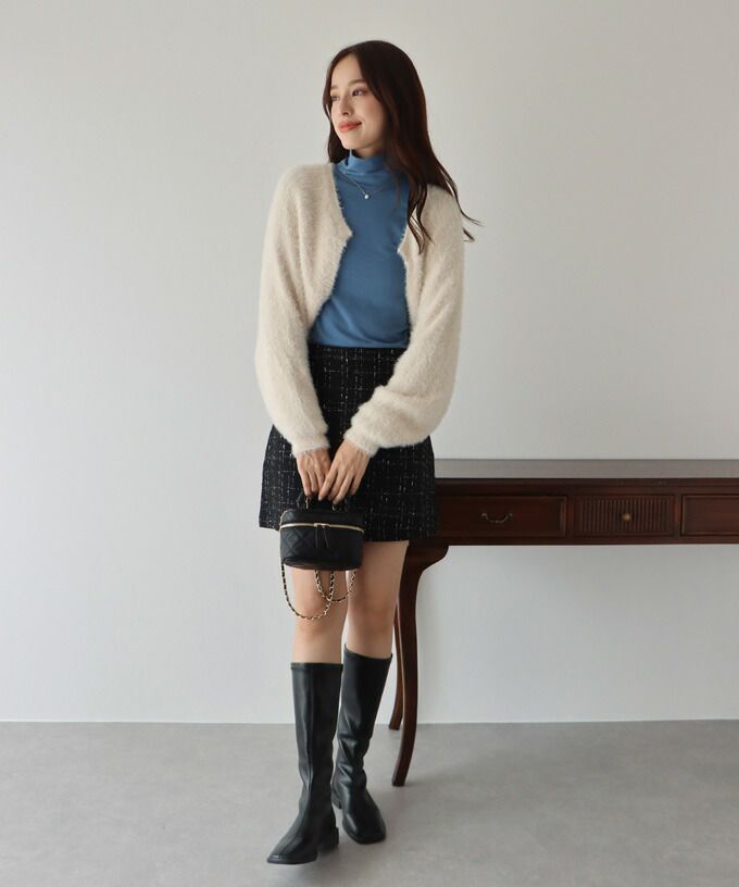 日本 BLUE EAST - 柔軟彈性長袖內搭上衣-寶藍