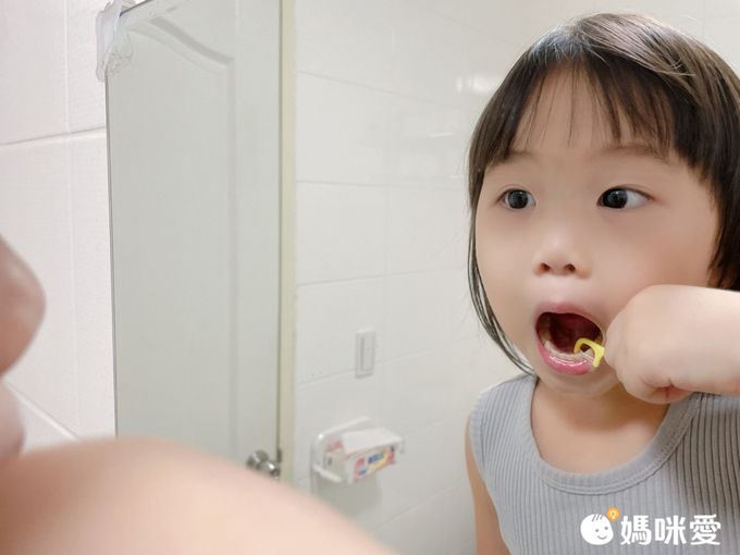 akachan honpo - 兒童用牙線棒 Flossy60支