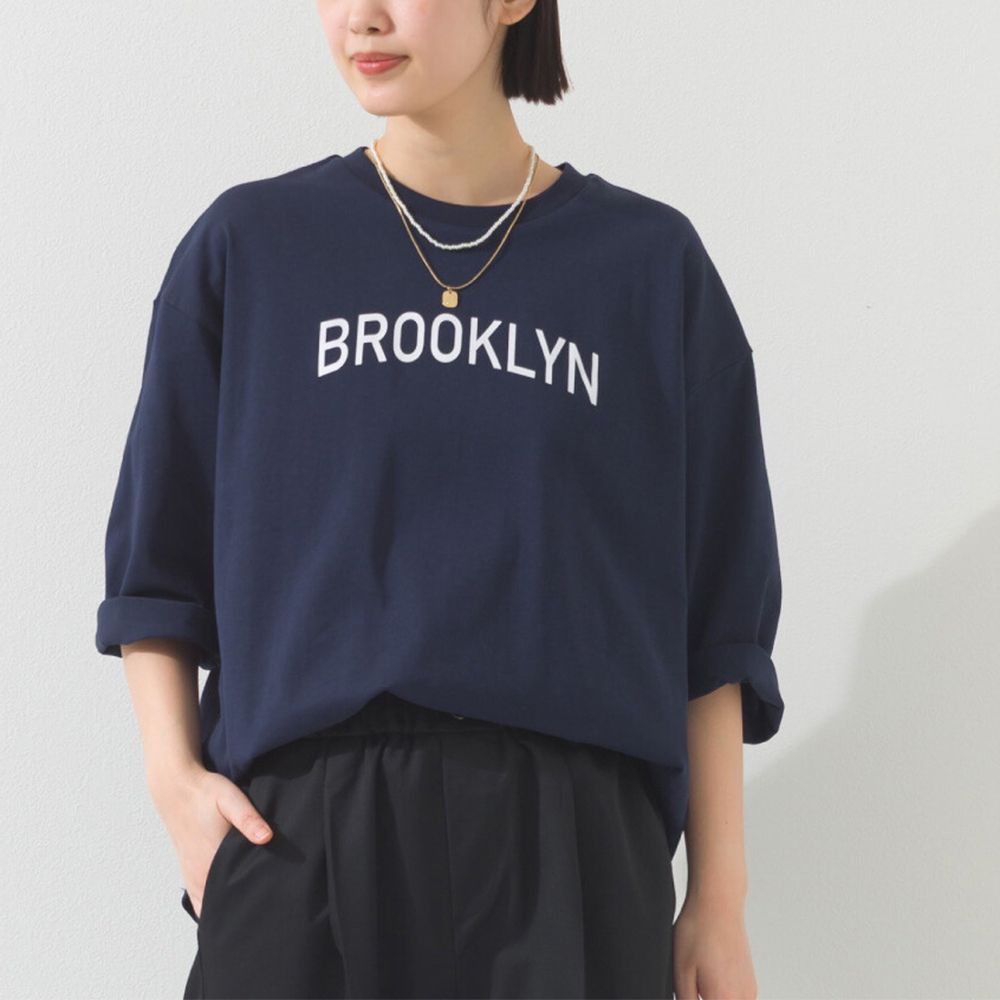 簡約整潔英文標語七分袖上衣-海軍藍