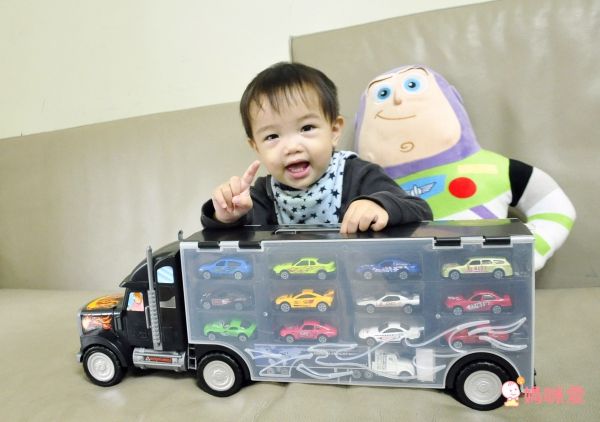 降價優惠中♬一咖直接帶著走✌收納大車～最多可放 26 台小車✌ CP值超高！