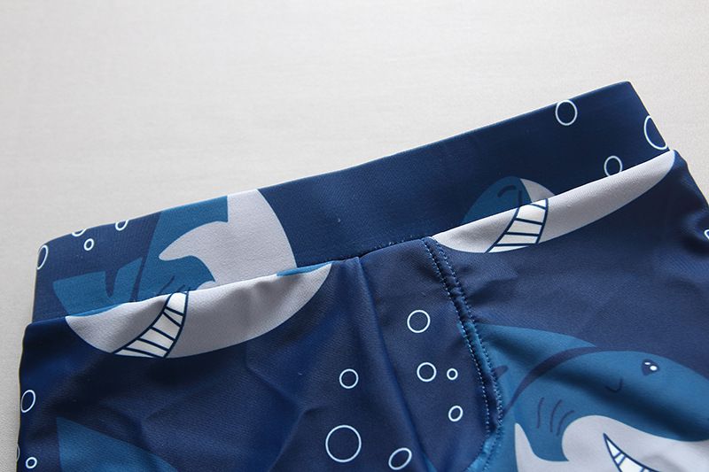 男寶長袖泳裝套裝(附帽子)-壞壞鯊魚-深藍+白