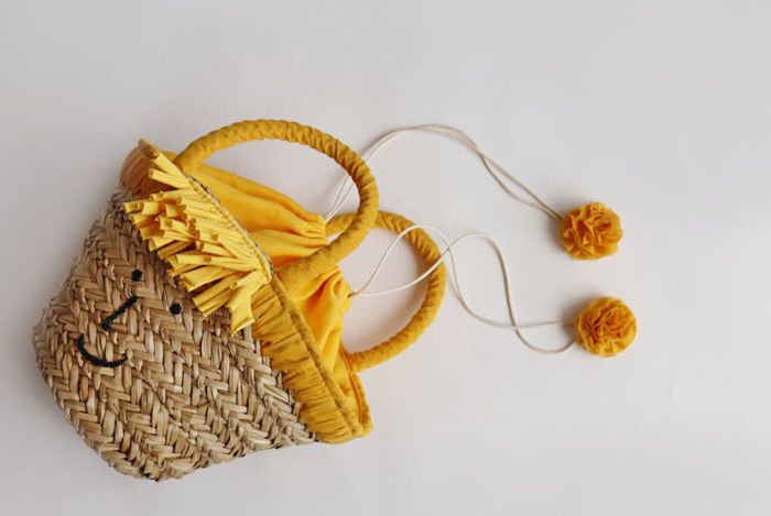 日本妞夏日最愛。草編包Ｘ編織包