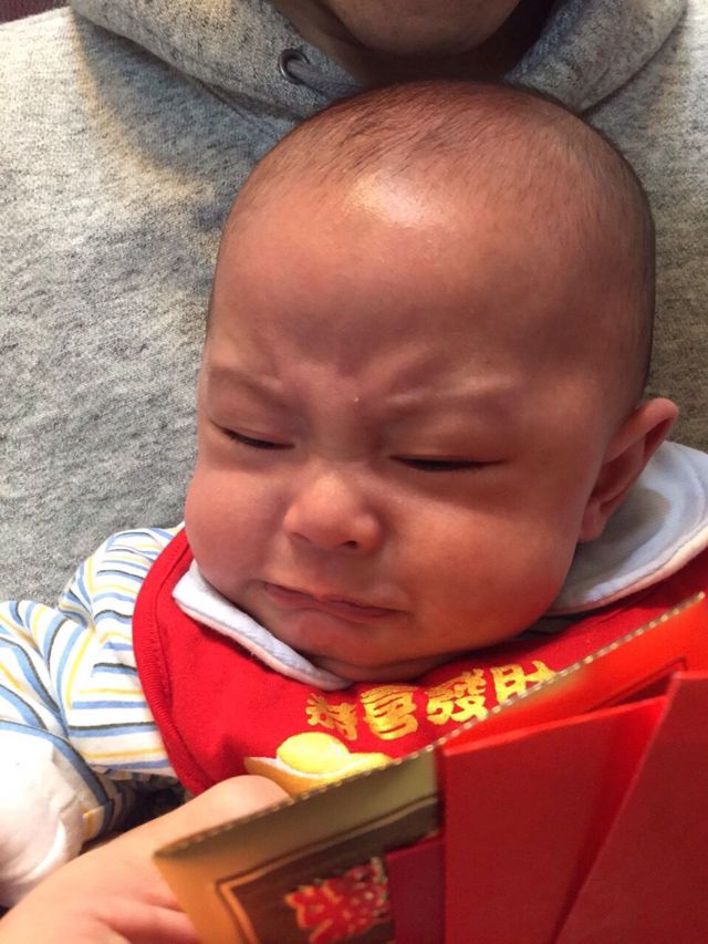 寶寶哭、生氣臉紅正常的啊！
