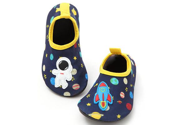 韓國 OZKIZ - 輕量/防滑兒童沙灘鞋/戲水鞋-太空人