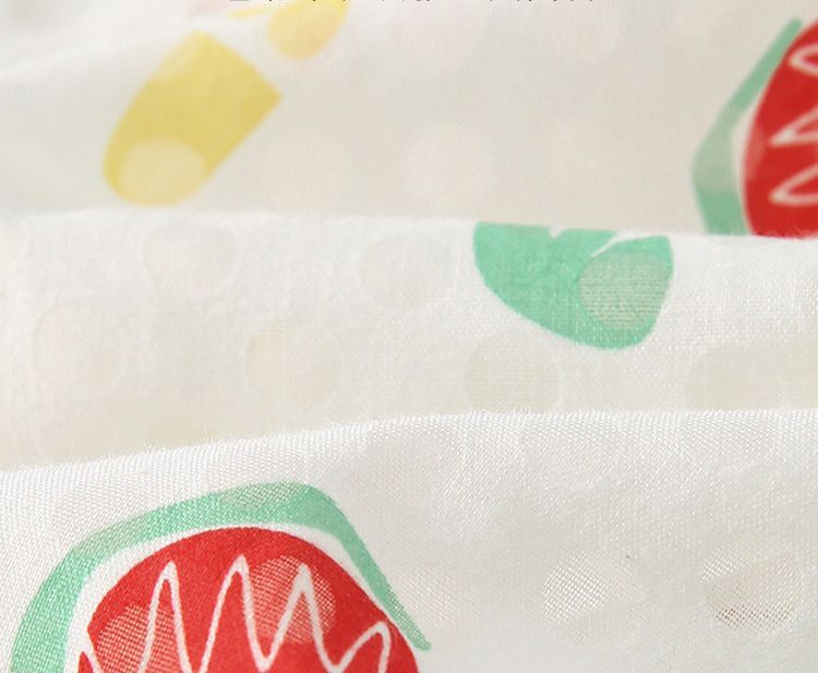 輕薄防風連帽外套-西瓜樂園-白色