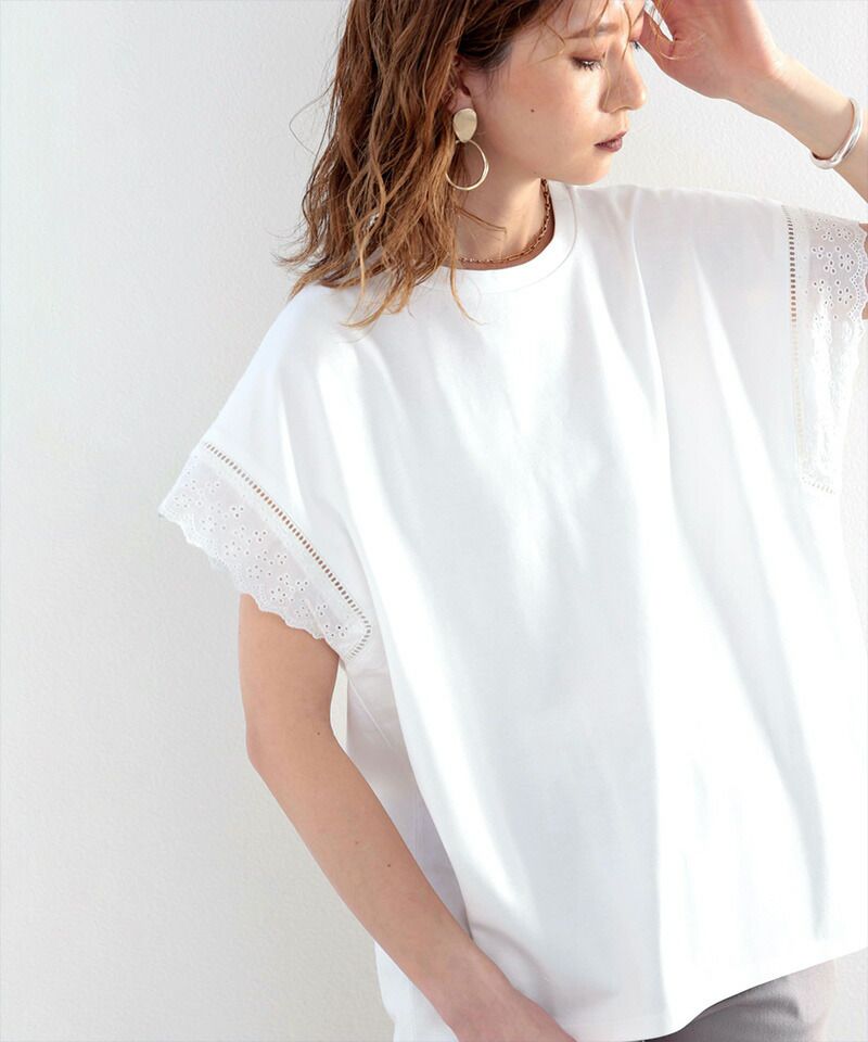 日本 Classical Elf - 100%棉 透氣蕾絲拼接短袖上衣-灰米